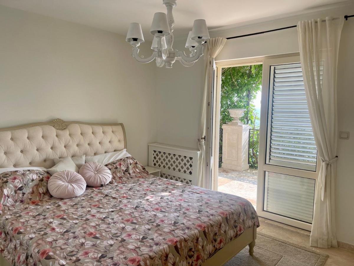 Apartments St Stefan Свети Стефан Екстериор снимка