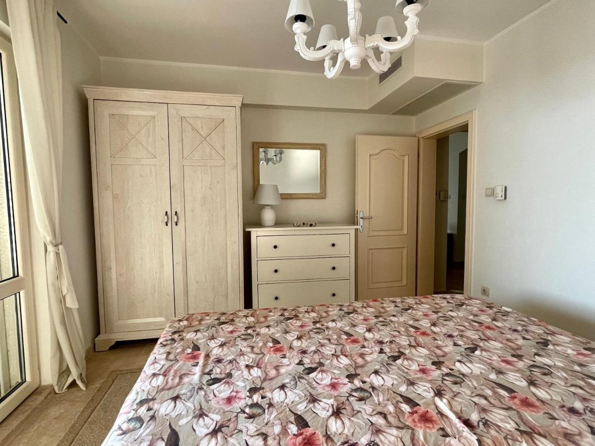 Apartments St Stefan Свети Стефан Екстериор снимка