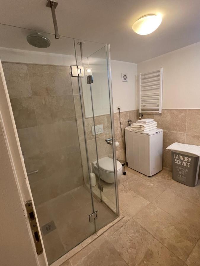 Apartments St Stefan Свети Стефан Екстериор снимка