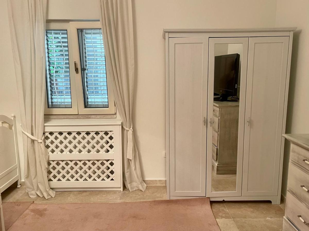 Apartments St Stefan Свети Стефан Екстериор снимка