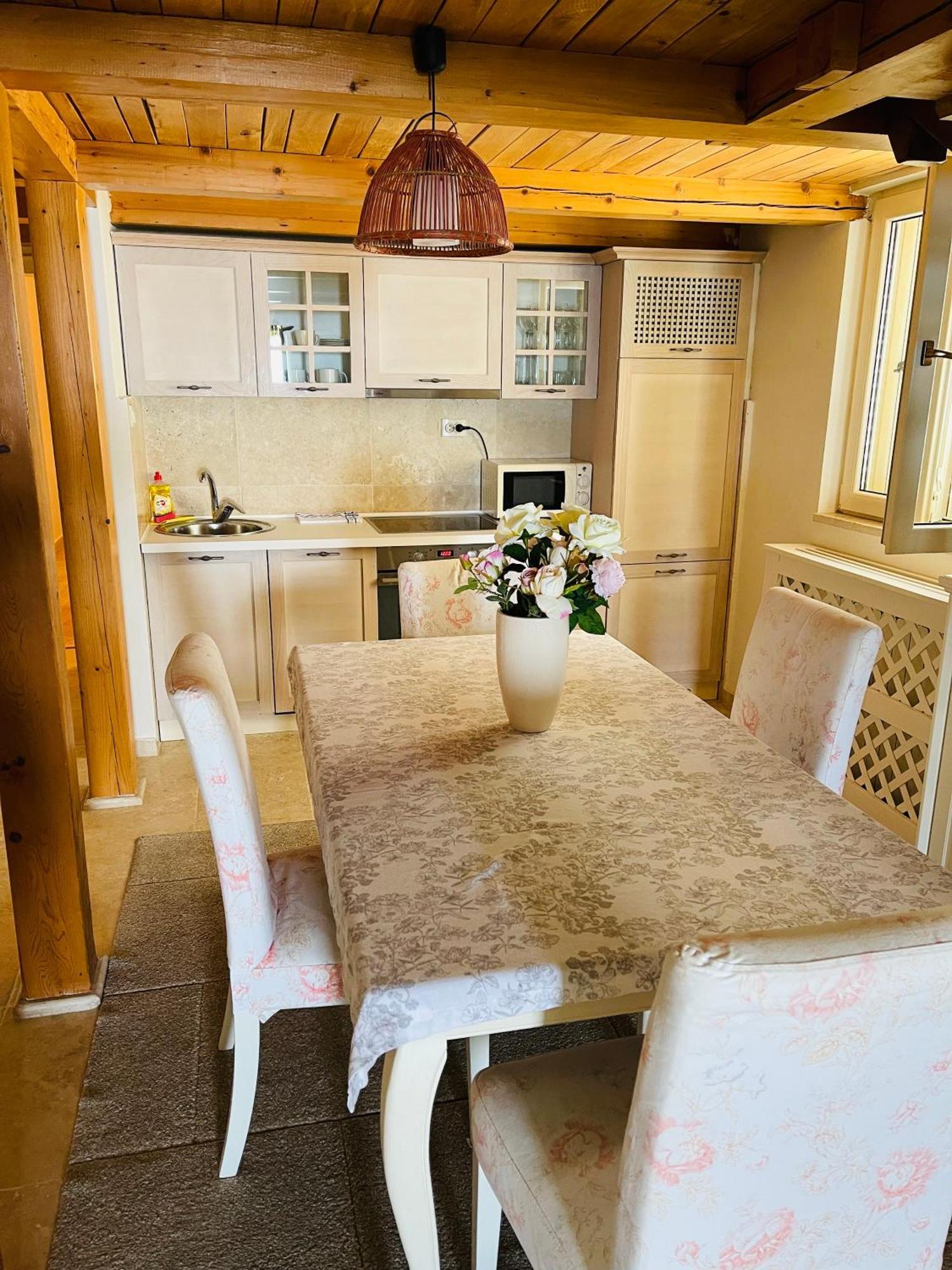 Apartments St Stefan Свети Стефан Екстериор снимка