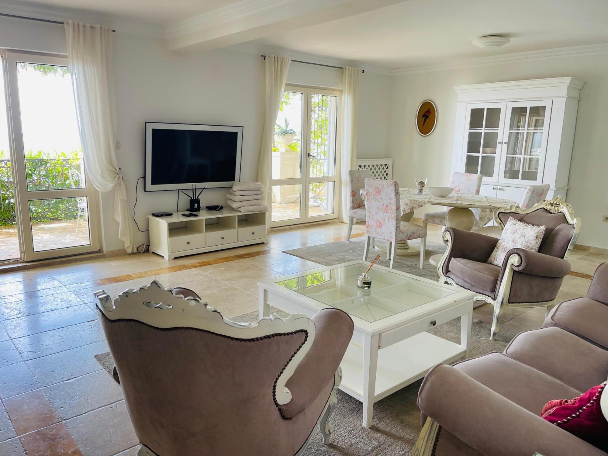 Apartments St Stefan Свети Стефан Екстериор снимка